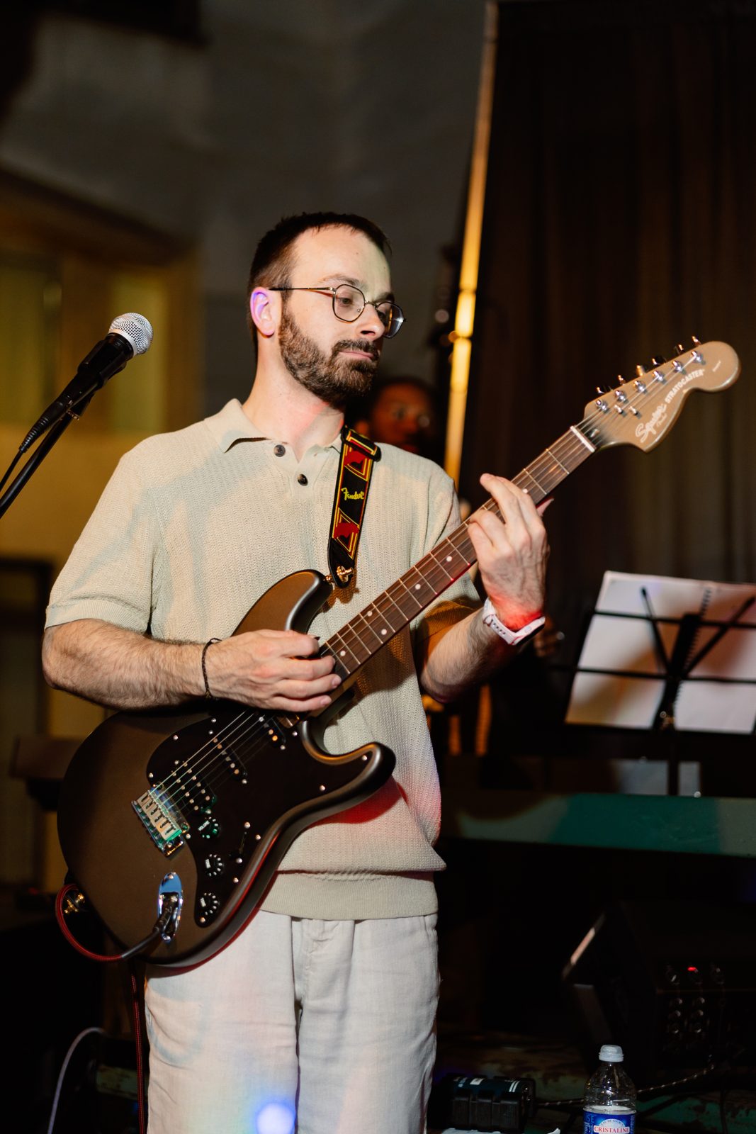 Antoine à la guitare — The BoyZz
